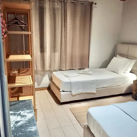 Boem In Nafpliο Vakantiehuis *